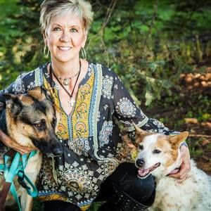 Meet your Posher, Janet